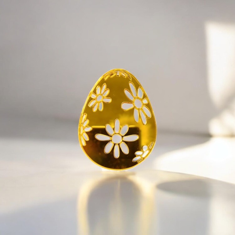 Pisanka kwiatki złota.jpg