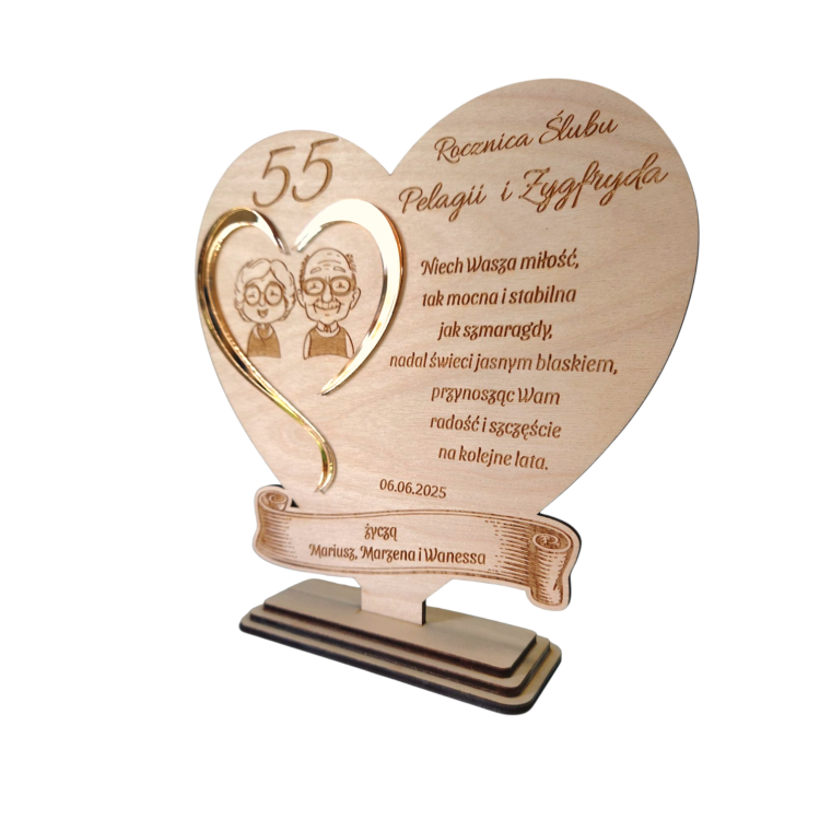 Statuetka serce 55 rocznica ślubu widziane od boku pod kątem sklejka i złoty obrys serduszka.png