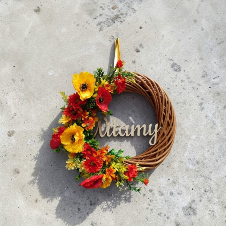 wianek na drzwi wejściowe kwiaty czerwono żółte