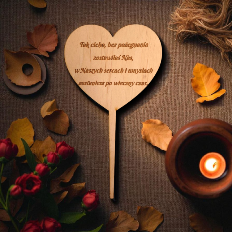 drewniane serce z grawerowanym tekstem ozdoba wiązanki nagrobnej