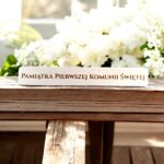 Tabliczka ze sklejki z grawerowanym napisem Pamiątka Pierwszej Komunii Świętej 12-17 cm - do DIY i rękodzieła