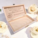 Drewniane pudełko ślubne personalizowane z życzeniami 18x10 - obrazek 5
